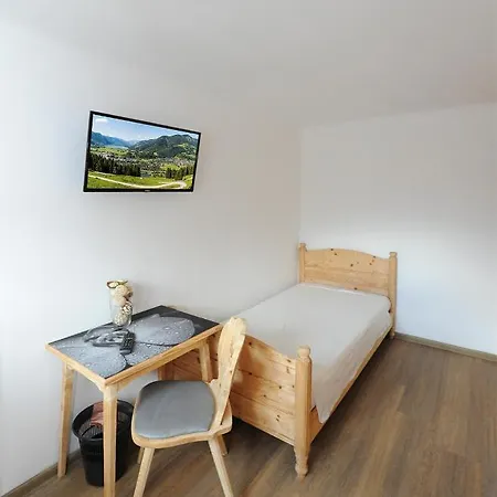 Chalet Gloria - Doppel- Und Mehrbettzimmer Bruck an der Grossglocknerstrasse Exterior photo