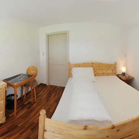Chalet Gloria - Doppel- Und Mehrbettzimmer Bruck an der Grossglocknerstrasse Exterior photo