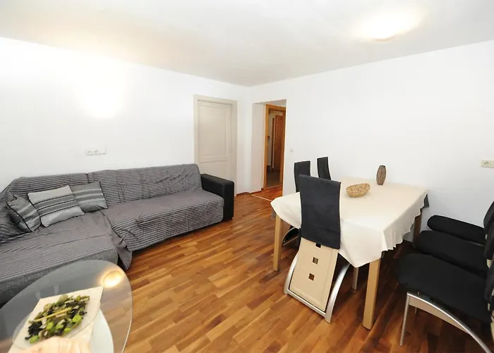 Chalet Gloria - Doppel- Und Mehrbettzimmer