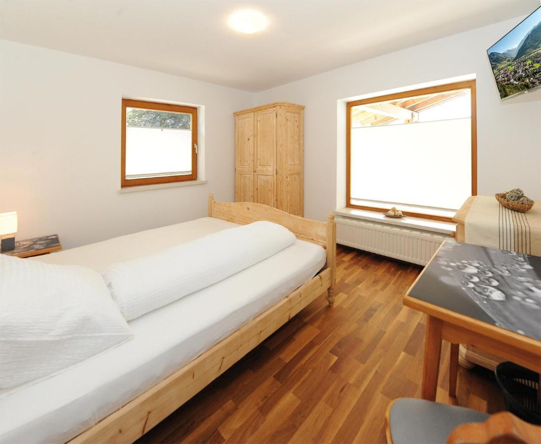 Gloria - Doppel- Und Mehrbettzimmer